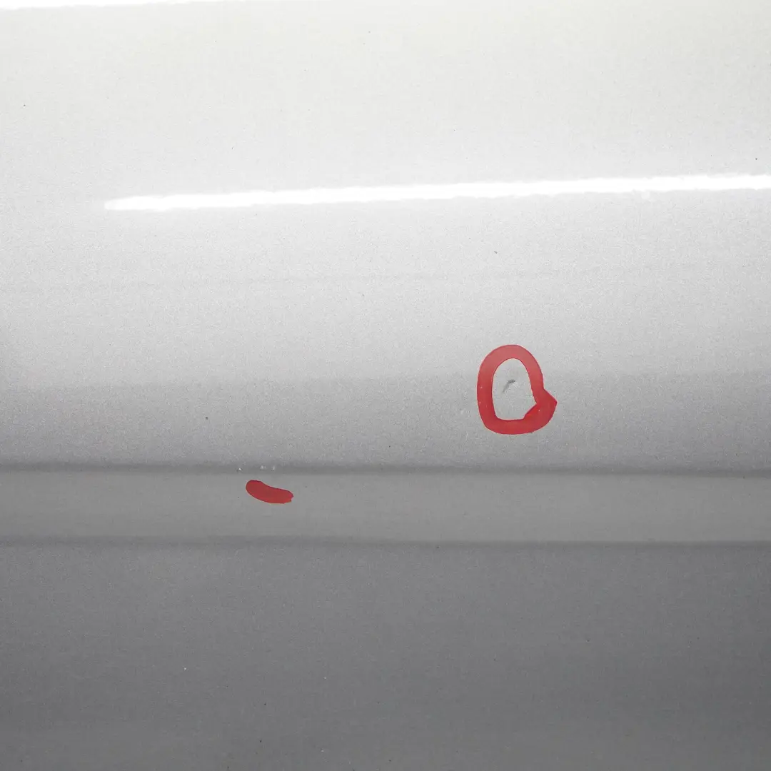 Puerta Trasera Izquierda Palladium Silver Metallic - 792 para Mercedes W204 con número de pieza A2047302100 Mercedes W204 Puerta Trasera Izquierda Palladium Silver Metallic - 792 - SKU A2047302100-PAL - Número de pieza A2047302100