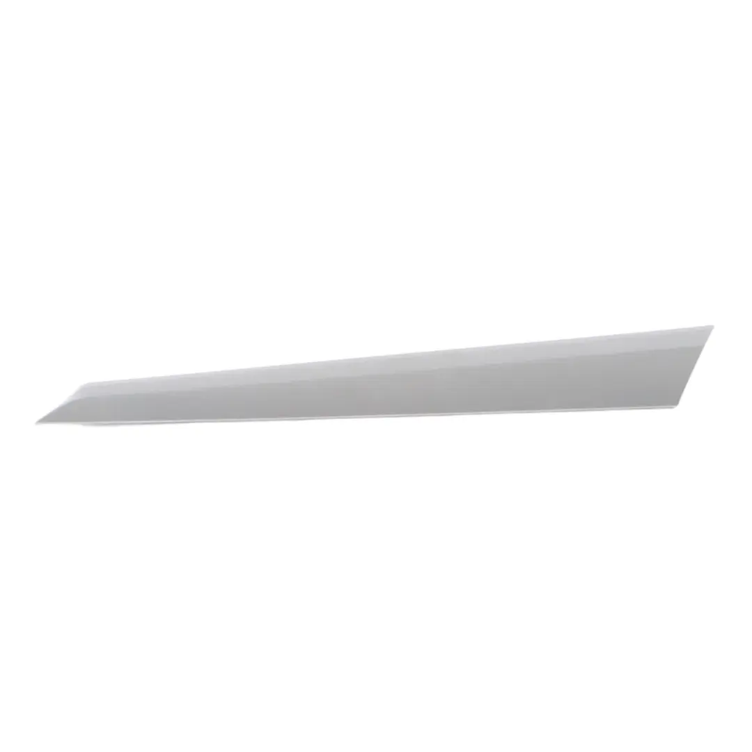 Mercedes W204 Moldura Puerta Interior Trasera Derecha Panel Aluminio - SKU A2047302422 - Número de pieza A2047302422