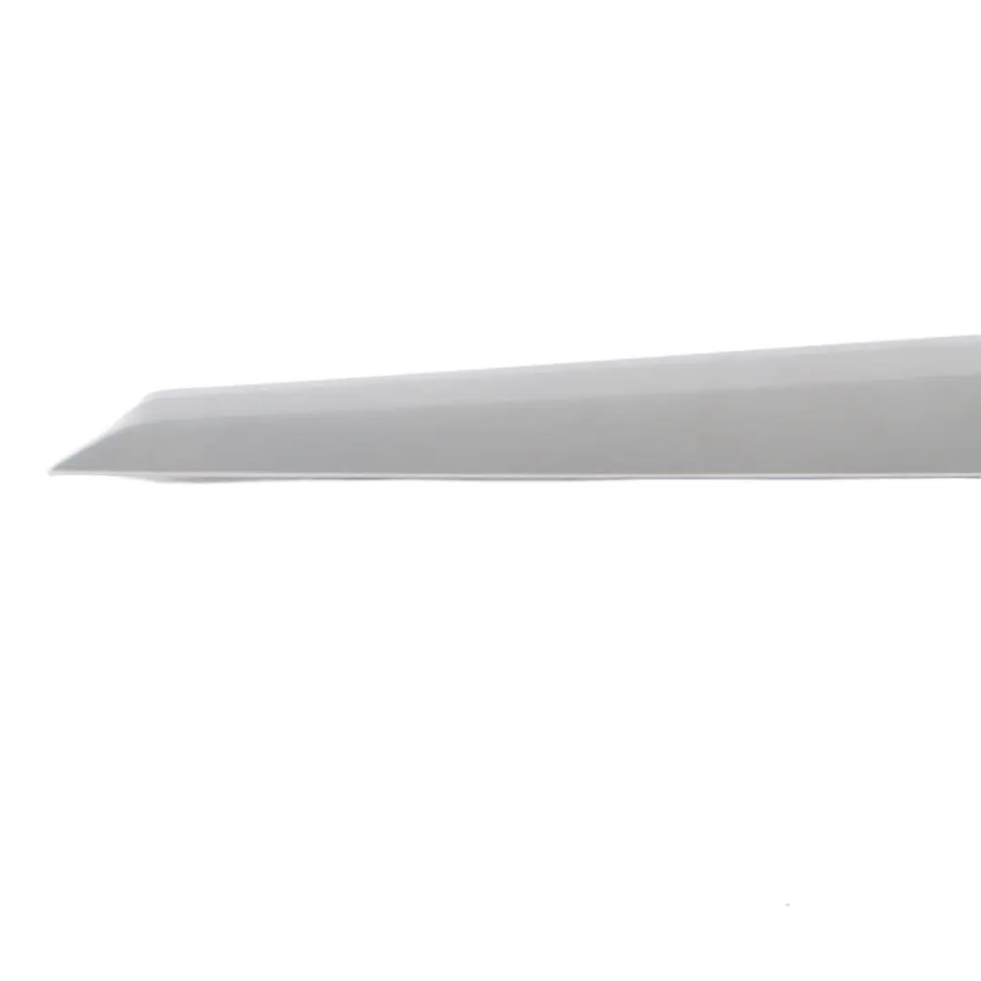 Moldura Puerta Interior Trasera Derecha Panel Aluminio para Mercedes W204 con número de pieza A2047302422 Mercedes W204 Moldura Puerta Interior Trasera Derecha Panel Aluminio - SKU A2047302422 - Número de pieza A2047302422