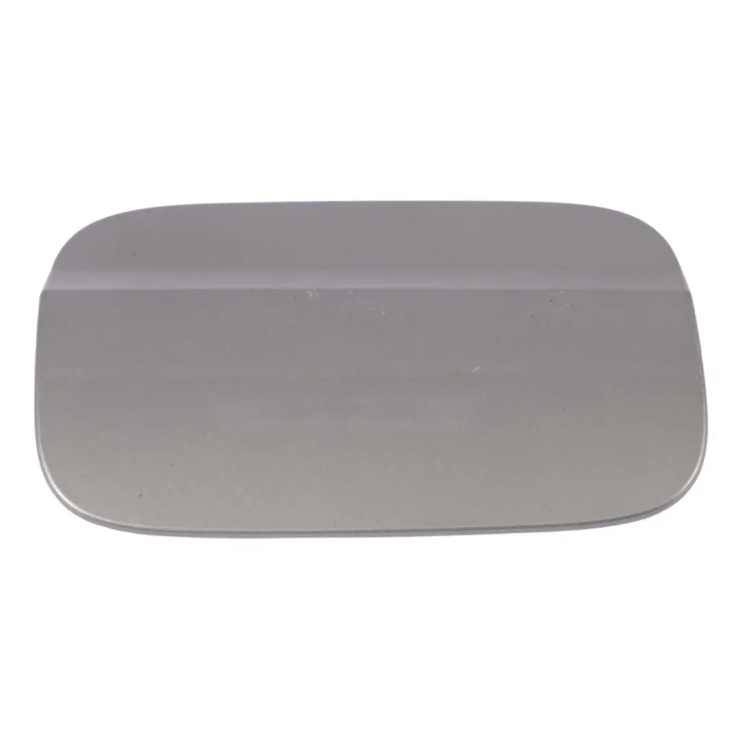 Klappe Tank Deckel Abdeckung Palladiumsilber 792 für Mercedes W204 Tank mit Teilenummer A2047540009 Mercedes W204 Tank Klappe Tank Deckel Abdeckung Palladiumsilber 792 - SKU A2047540009-PAL - Teilenummer A2047540009