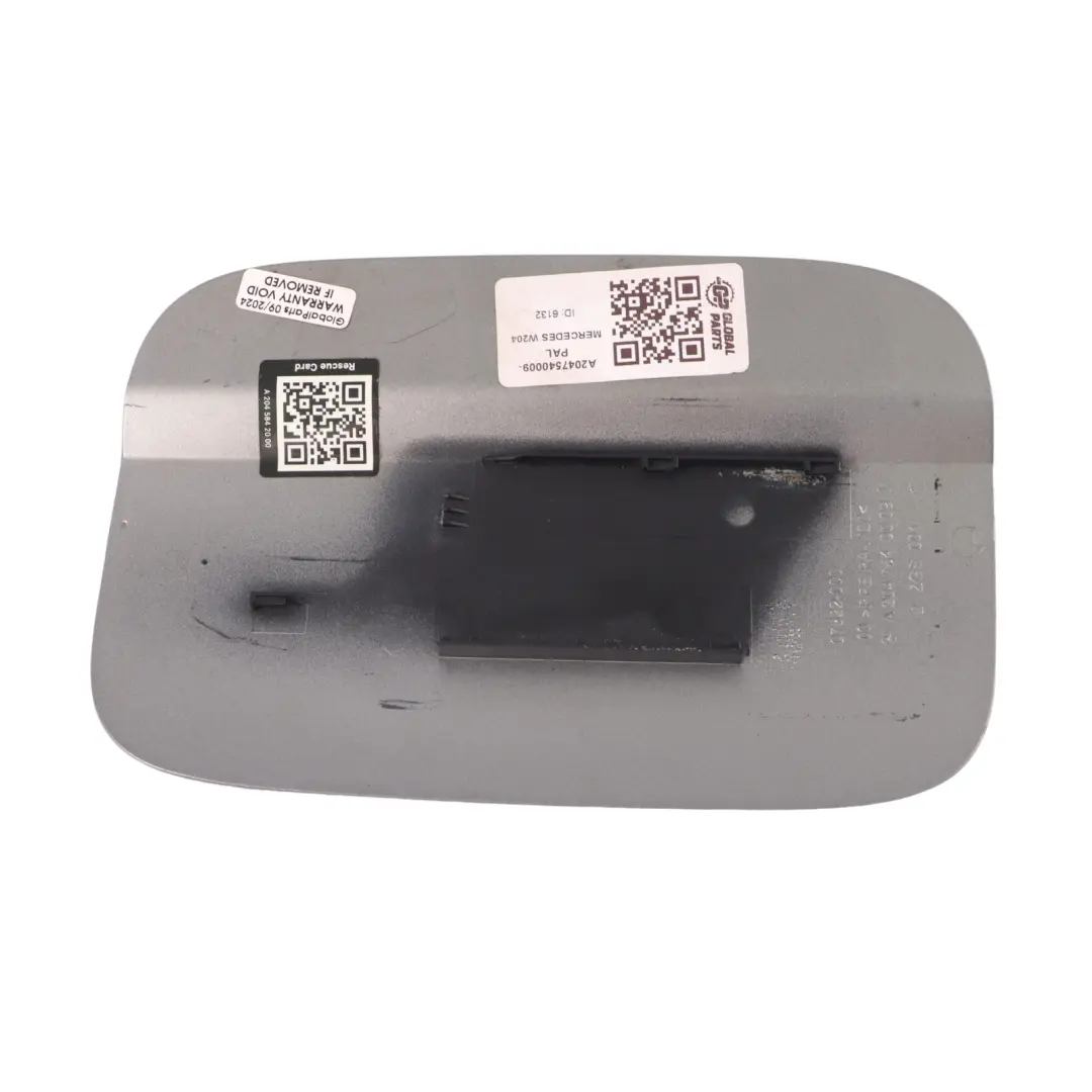 Flap Tank Cap Cover Palladium Silver Metallic 792 to Mercedes W204 Fuel with Part number A2047540009 Mercedes W204 Fuel Flap Tank Cap Cover Palladium Silver Metallic 792 - SKU A2047540009-PAL - Part number A2047540009