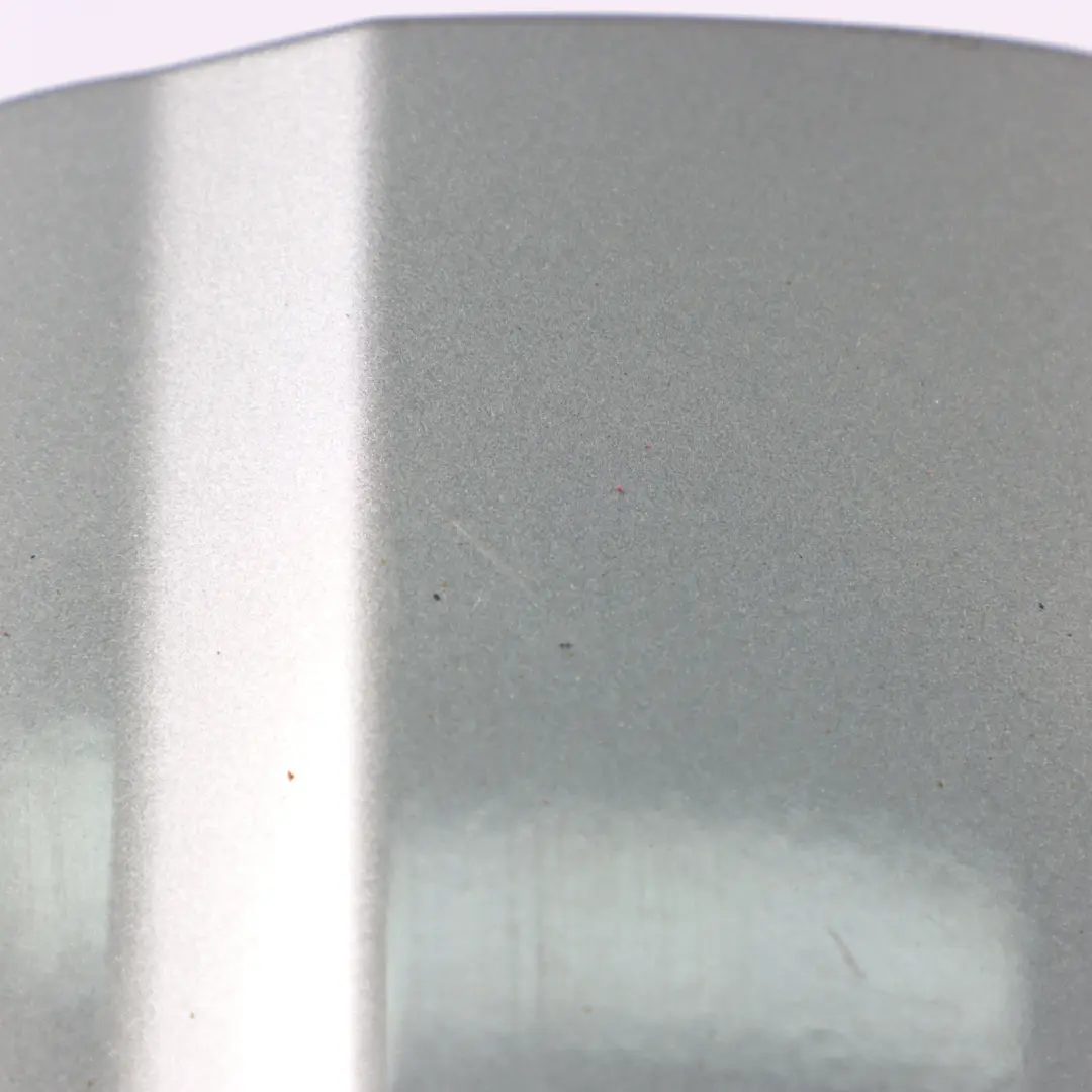 Mercedes W204 Couvercle bouchon réservoir carburant Palladium Silver 792 - SKU A2047540009-PAL - Numéro de pièce A2047540009