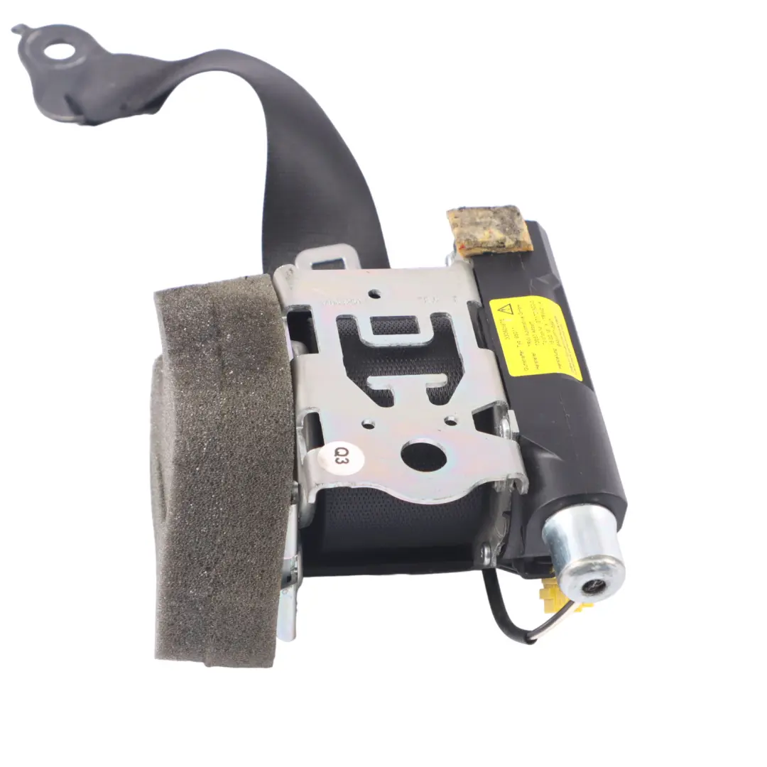 Mercedes W204 Hinterer Sicherheitsgurt Oberer Gurtstraffer Rechts - SKU A2048605686 - Teilenummer A2048605686
