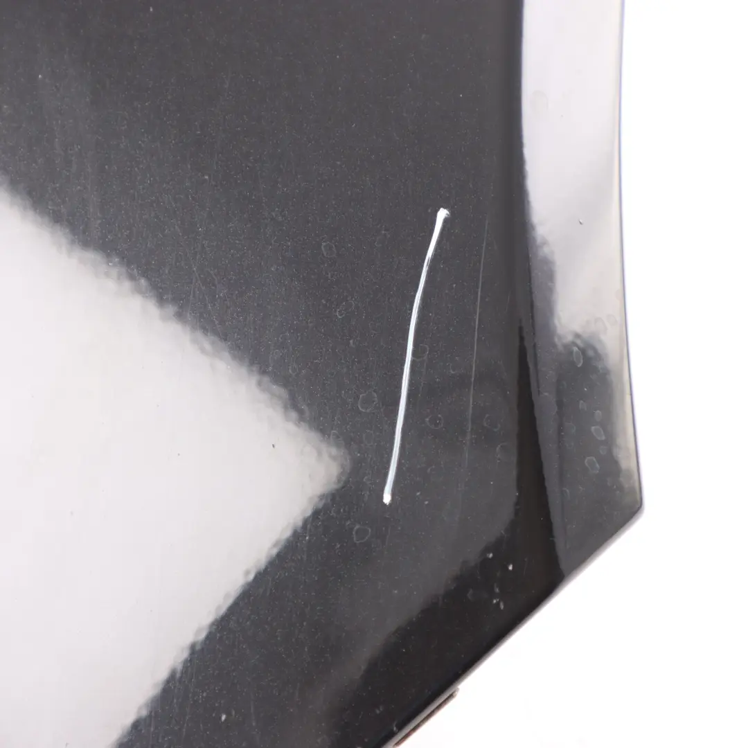 Seitenkotflügel vorne links Kotflügel Obsidian Schwarz 197 für Mercedes W204 mit Teilenummer A2048801318 Mercedes W204 Seitenkotflügel vorne links Kotflügel Obsidian Schwarz 197 - SKU A2048801318-OB2 - Teilenummer A2048801318