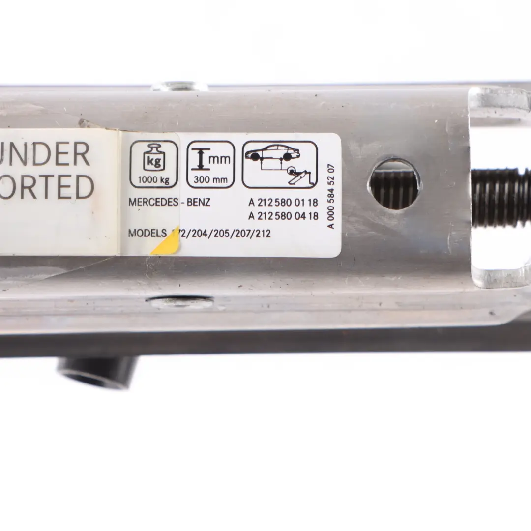 Mercedes W204 Kit Outils Coffre Support Cric De Levage Clé De Roue A2048980007 - SKU A2048980007-3 - Numéro de pièce A2128980914
