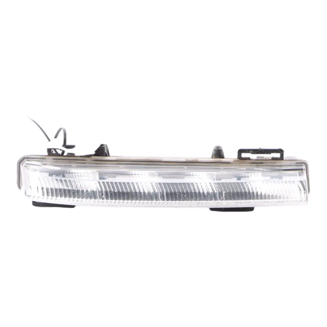 Mercedes W204 W212 Luce di marcia diurna Fendinebbia Destra - SKU A2049069000 - Numero di parte A2049069000
