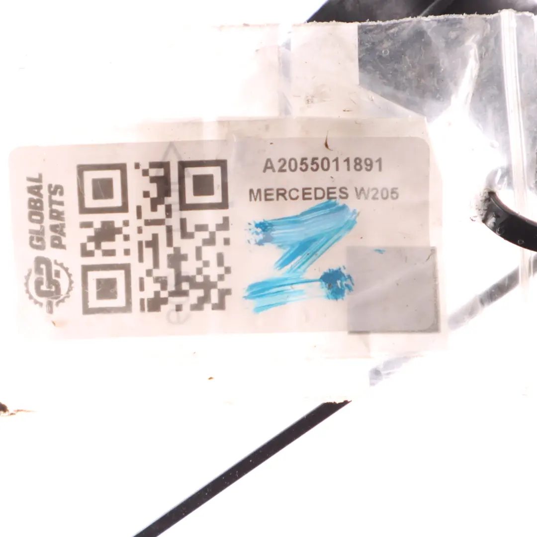 Wąż Przewód Rura Wody do Mercedes W205 o numerze A2055011891 Mercedes W205 Wąż Przewód Rura Wody - SKU A2055011891 - Numer Części A2055011891