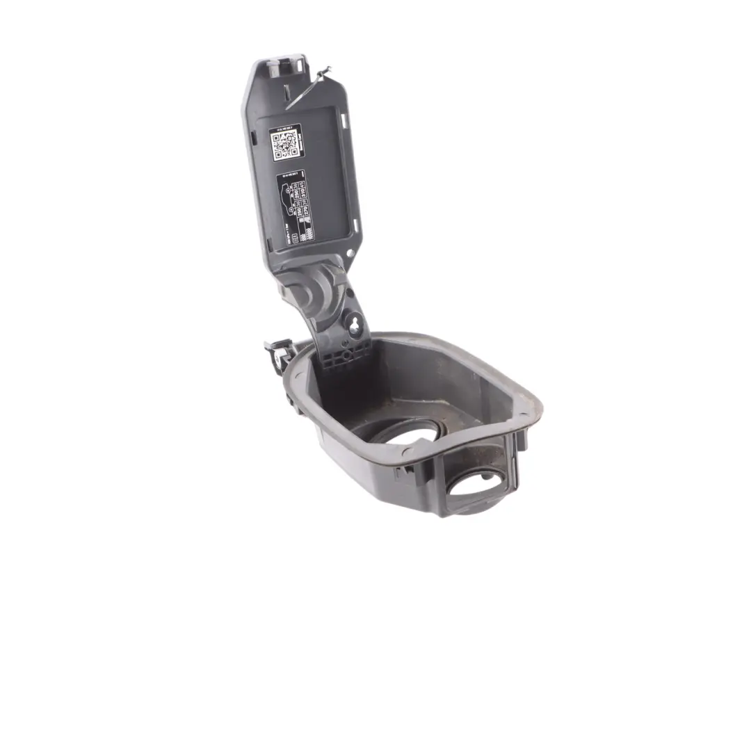 Fill in Filler Recess to Mercedes W205 Fuel Tank with Part number A2056304604 Mercedes W205 Fuel Tank Fill in Filler Recess - SKU A2056304604 - Part number A2056304604