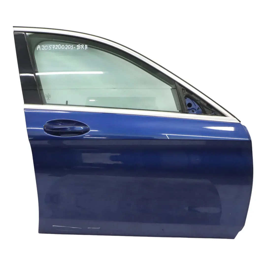 Droite Bleu Brillant Métallisé - 896 pour Mercedes W205 Porte Avant à propos du numéro de pièce A2057200205 Mercedes W205 Porte Avant Droite Bleu Brillant Métallisé - 896 - SKU A2057200205-BRB - Numéro de pièce A2057200205