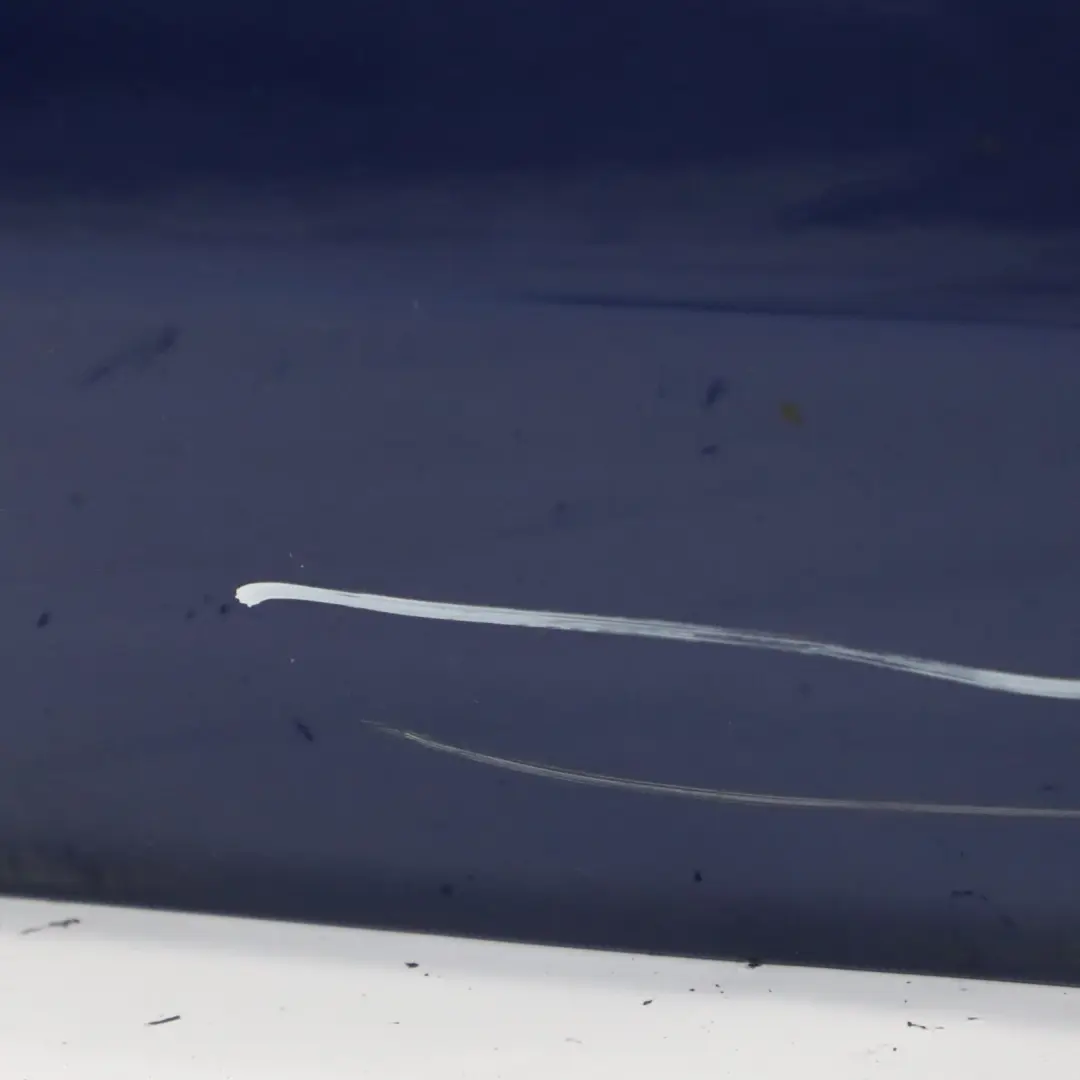 Puerta Delantera Derecha Azul Brillante Metalizado - 896 para Mercedes W205 con número de pieza A2057200205 Mercedes W205 Puerta Delantera Derecha Azul Brillante Metalizado - 896 - SKU A2057200205-BRB - Número de pieza A2057200205