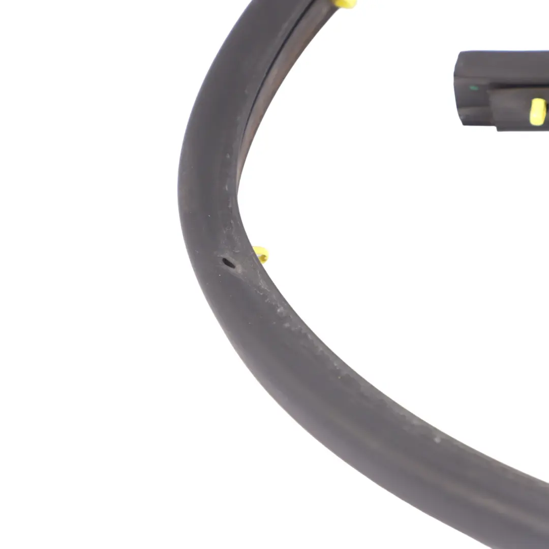 Joint de porte caoutchouc avant gauche pour Mercedes W205 à propos du numéro de pièce A2057270387 Mercedes W205 Joint de porte caoutchouc avant gauche - SKU A2057270387 - Numéro de pièce A2057270387