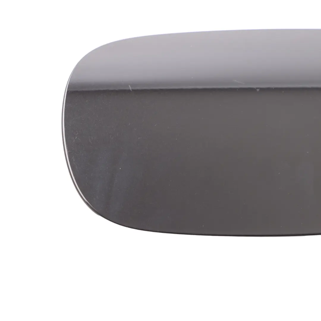 Trappe Réservoir Couvercle Capuchon Noir Obsidien 197 pour Mercedes W205 à propos du numéro de pièce A2057570106 Mercedes W205 Trappe Réservoir Couvercle Capuchon Noir Obsidien 197 - SKU A2057570106-OB - Numéro de pièce A2057570106