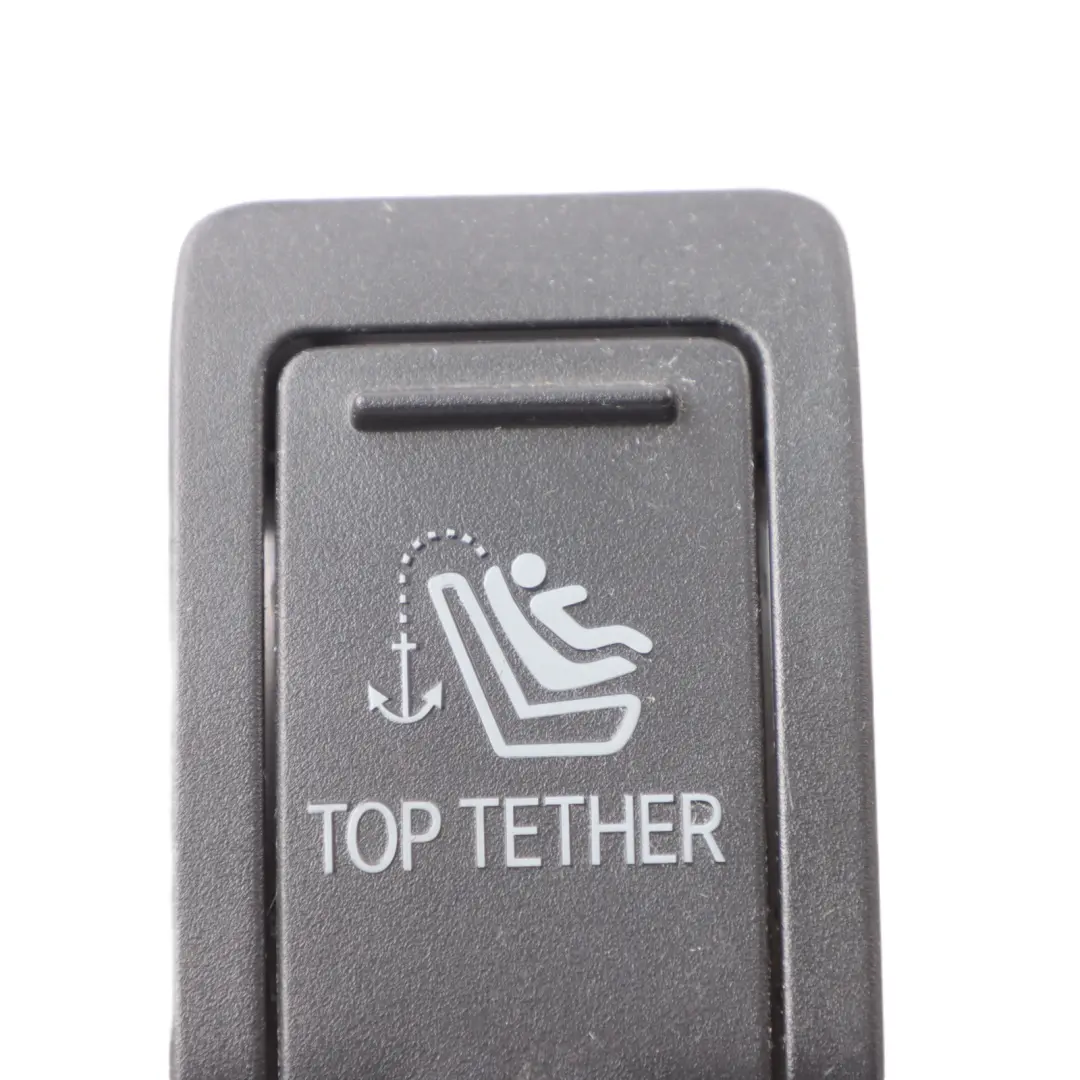 Mercedes W205 Seggiolino per bambini Isofix Coprire il tappo nero - SKU A2058680239 - Numero di parte A2058680239