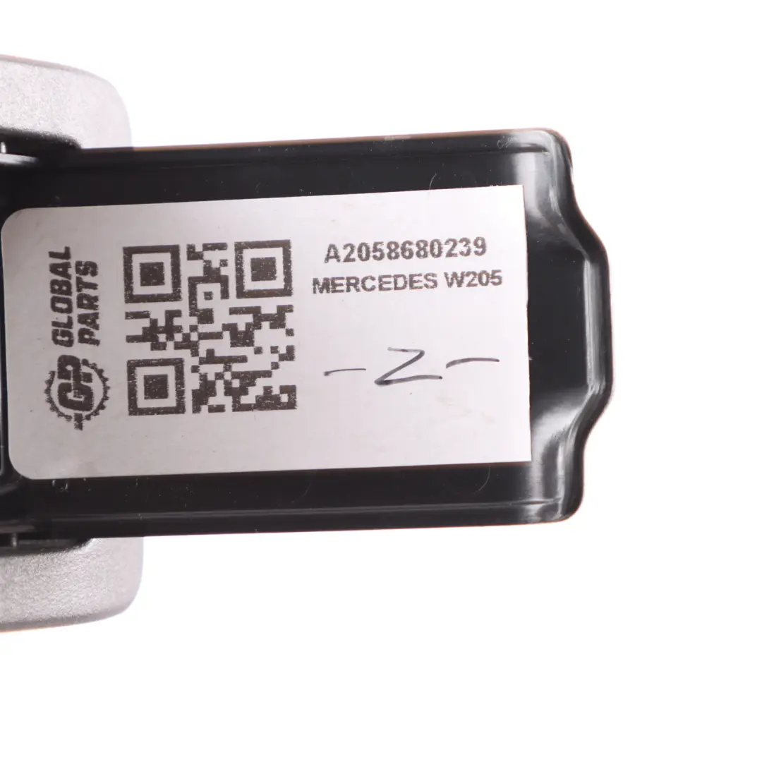 Mercedes W205 Seggiolino per bambini Isofix Coprire il tappo nero - SKU A2058680239 - Numero di parte A2058680239
