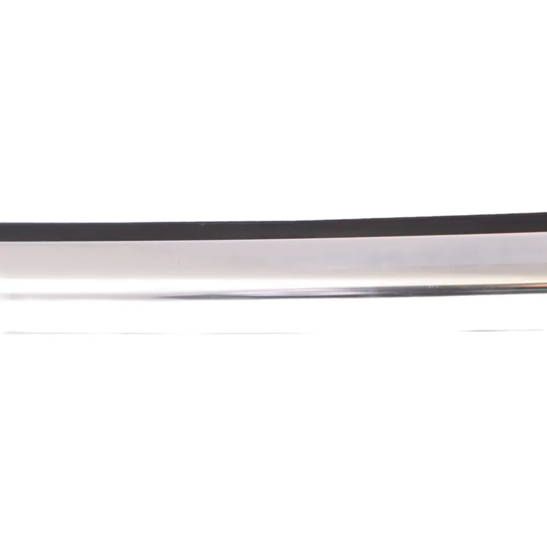 Mercedes A207 Joint de Vitre Arrière Gauche Bande Latérale Chromée - SKU A2076701400 - Numéro de pièce A2076701400