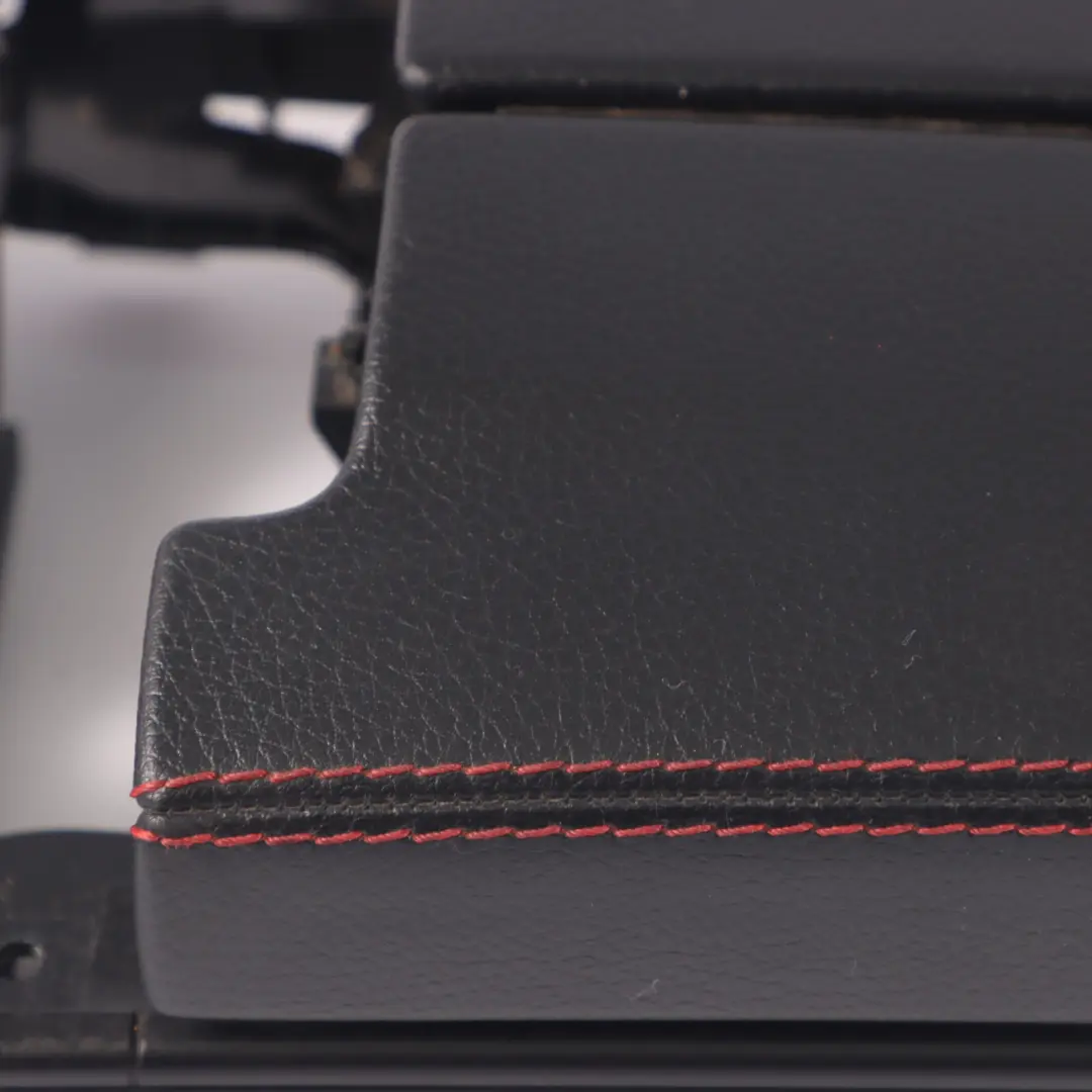 Mercedes C207 Console Centrale Accoudoir Couvercle Garniture - SKU A2076804801-2 - Numéro de pièce A2076804801