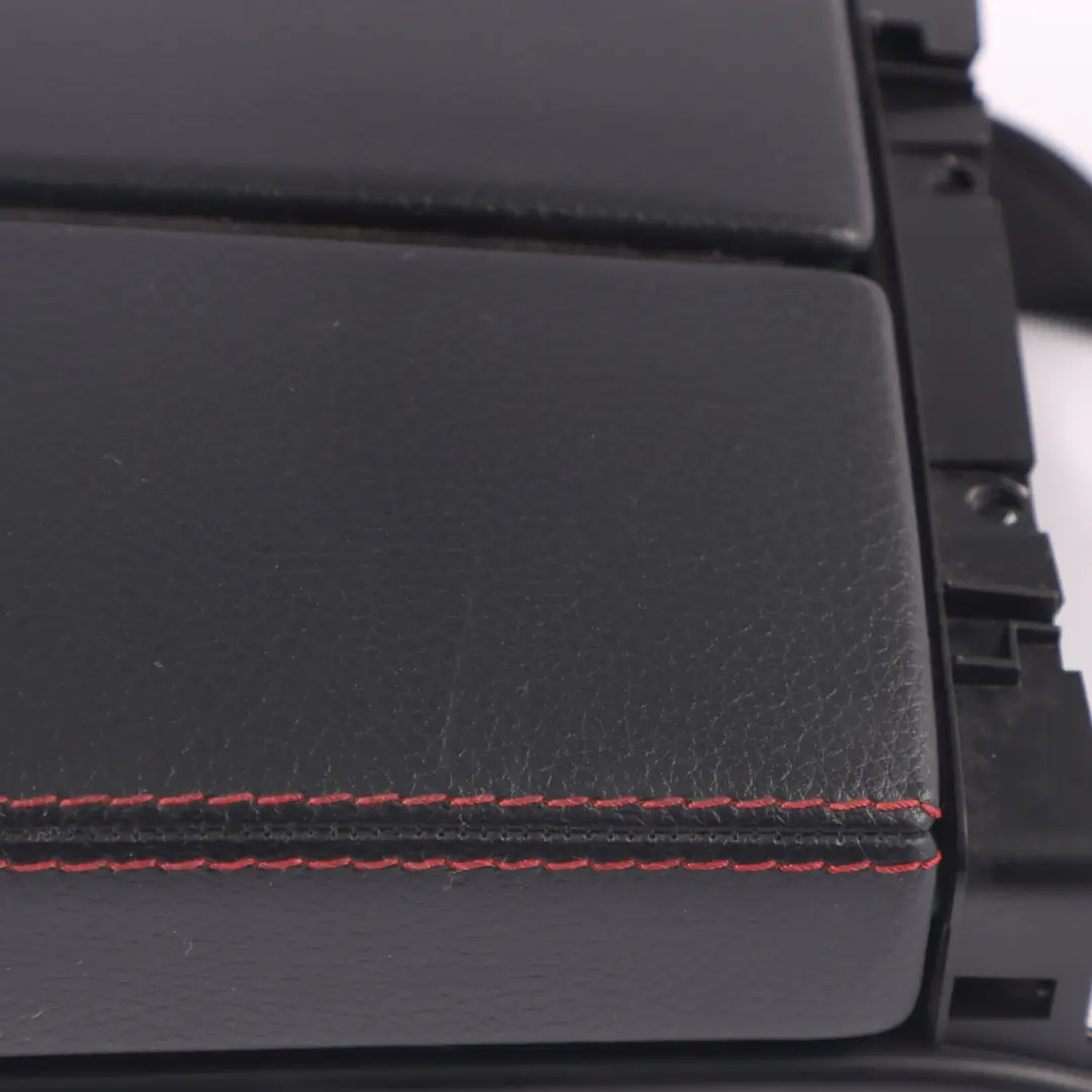Mercedes C207 Console Centrale Accoudoir Couvercle Garniture - SKU A2076804801-2 - Numéro de pièce A2076804801
