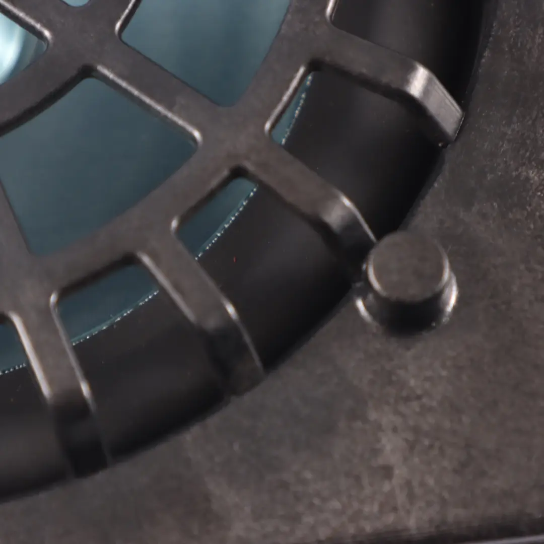 Subwoofer Logic7 Mercedes A207 Głośnik Tylny Harman Kardon do o numerze A2078200002 Subwoofer Logic7 Mercedes A207 Głośnik Tylny Harman Kardon - SKU A2078200002 - Numer Części A2078200002