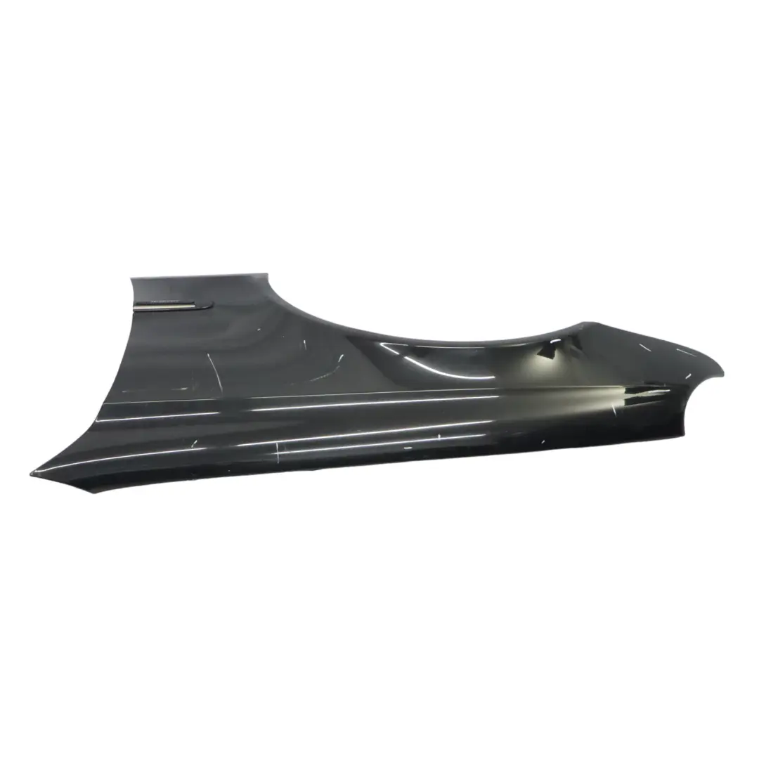 Delantero Izquierdo Lado Fender Obsidian Negro - 197 para Mercedes W211 con número de pieza A2118801318 Mercedes W211 Delantero Izquierdo Lado Fender Obsidian Negro - 197 - SKU A2118801318-OB1 - Número de pieza A2118801318