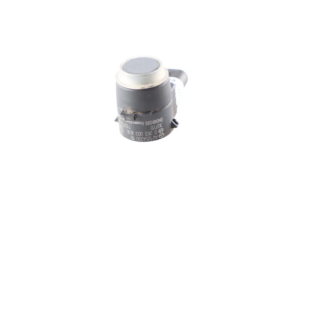 Mercedes W204 Capteur stationnement PDC Distance Avant Gris Alabandine 779 - SKU A2125420018-ALG - Numéro de pièce A2125420018