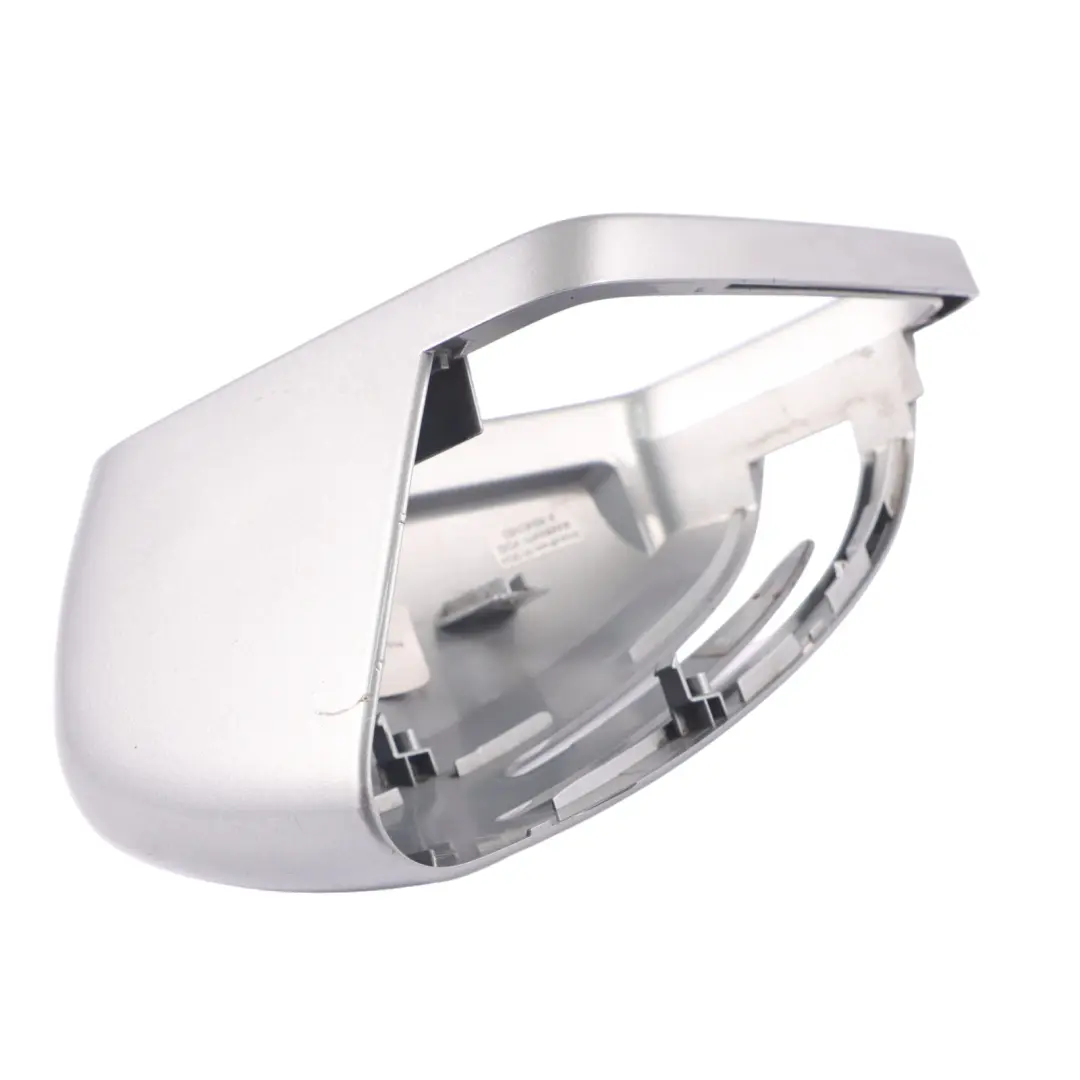 Außen Spiegel Kappe Rechts Palladium Silber - 792 für Mercedes W204 W212 mit Teilenummer A2128106000 Mercedes W204 W212 Außen Spiegel Kappe Rechts Palladium Silber - 792 - SKU A2128106000-PAL - Teilenummer A2128106000