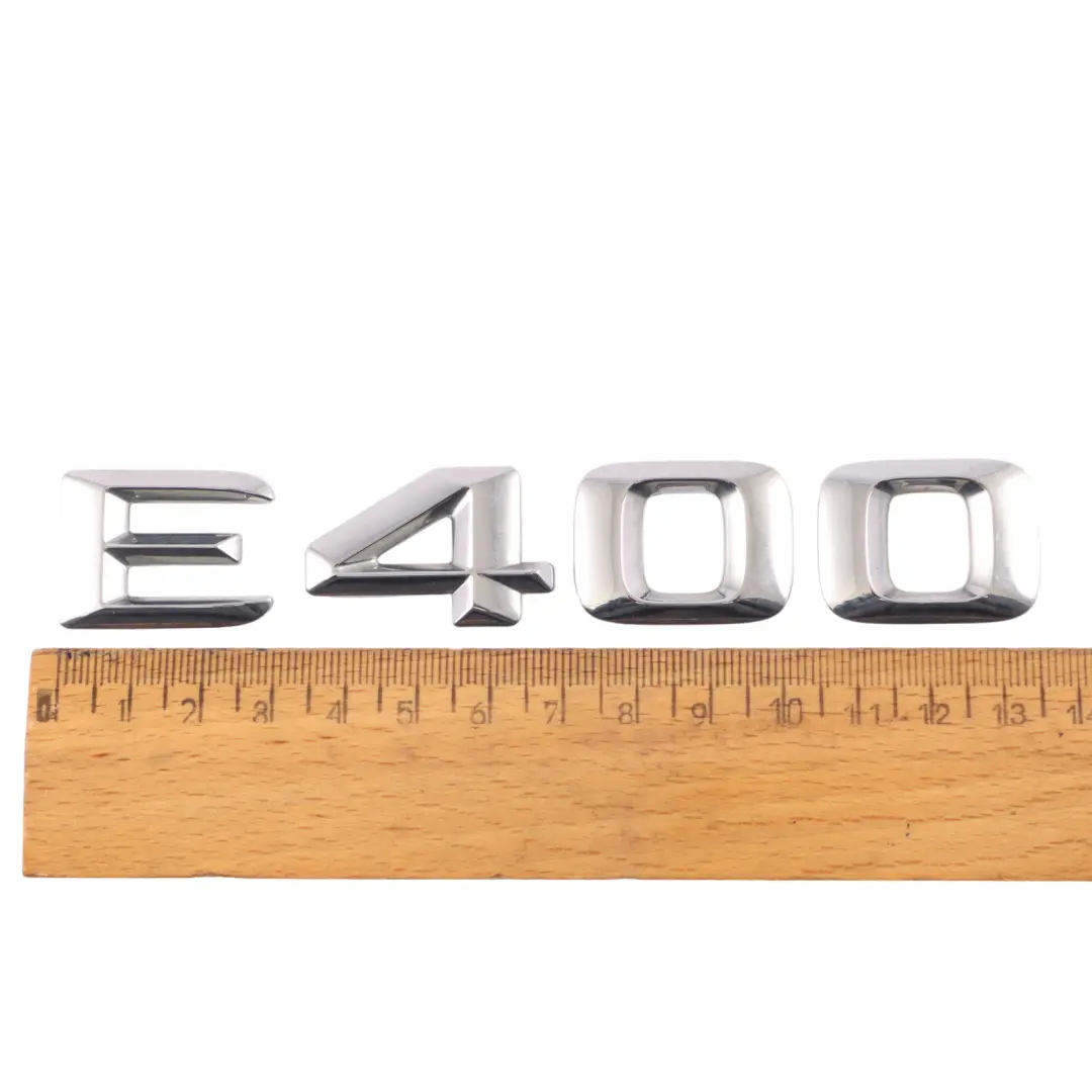 Emblema Letra Mercedes W207 W212 Maletero Trasero Puerta E 400 para con número de pieza A2128176915 Emblema Letra Mercedes W207 W212 Maletero Trasero Puerta E 400 - SKU A2128176915 - Número de pieza A2128176915