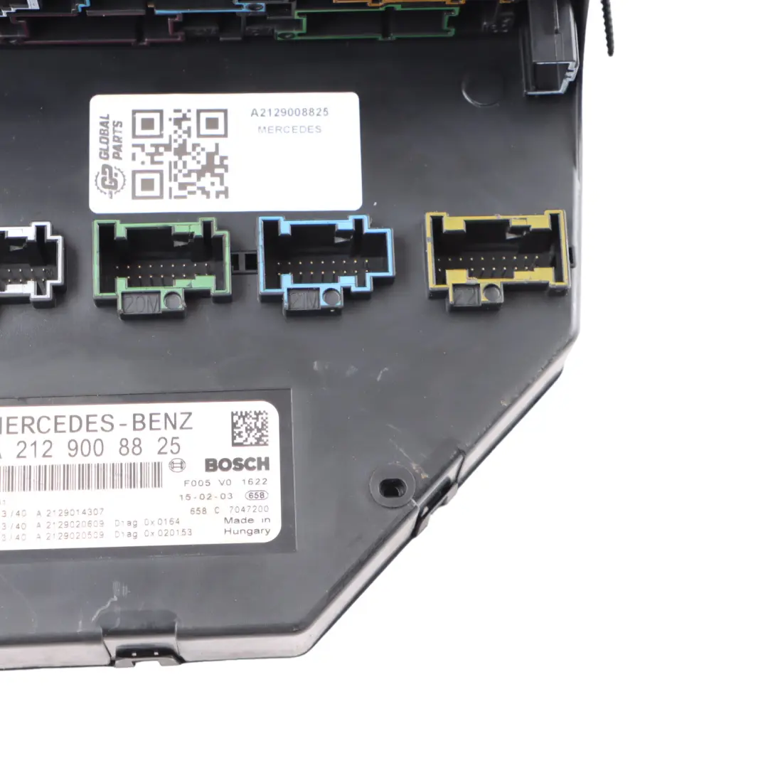 Fuse Box Control Unit SAM Module Relay to Mercedes C204 with Part number A2129008825 Mercedes C204 Fuse Box Control Unit SAM Module Relay - SKU A2129008825 - Part number A2129008825