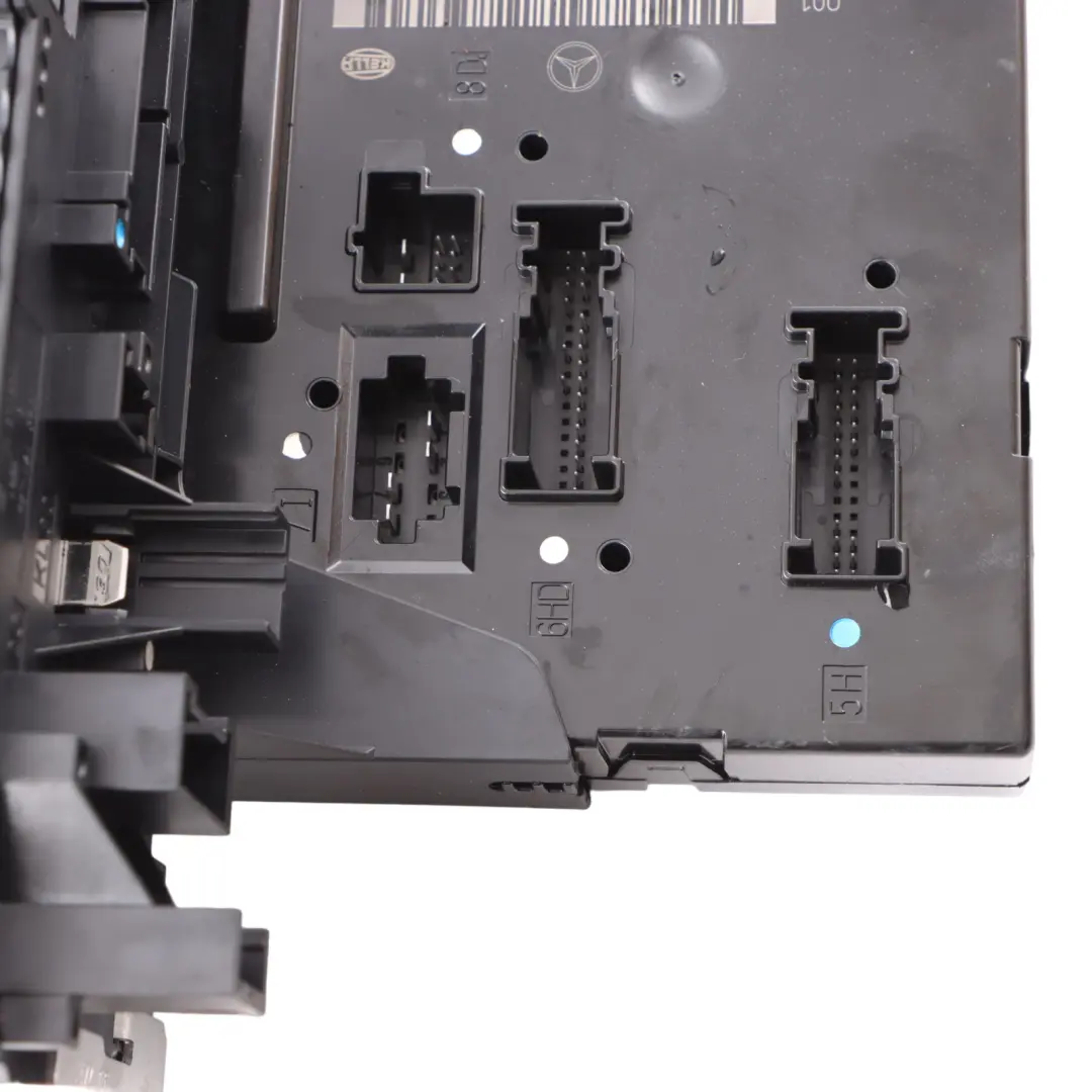 SAM Module Fuse Box Relay Control Unit to Mercedes A207 Rear with Part number A2129060905 Mercedes A207 Rear SAM Module Fuse Box Relay Control Unit - SKU A2129060905 - Part number A2129060905