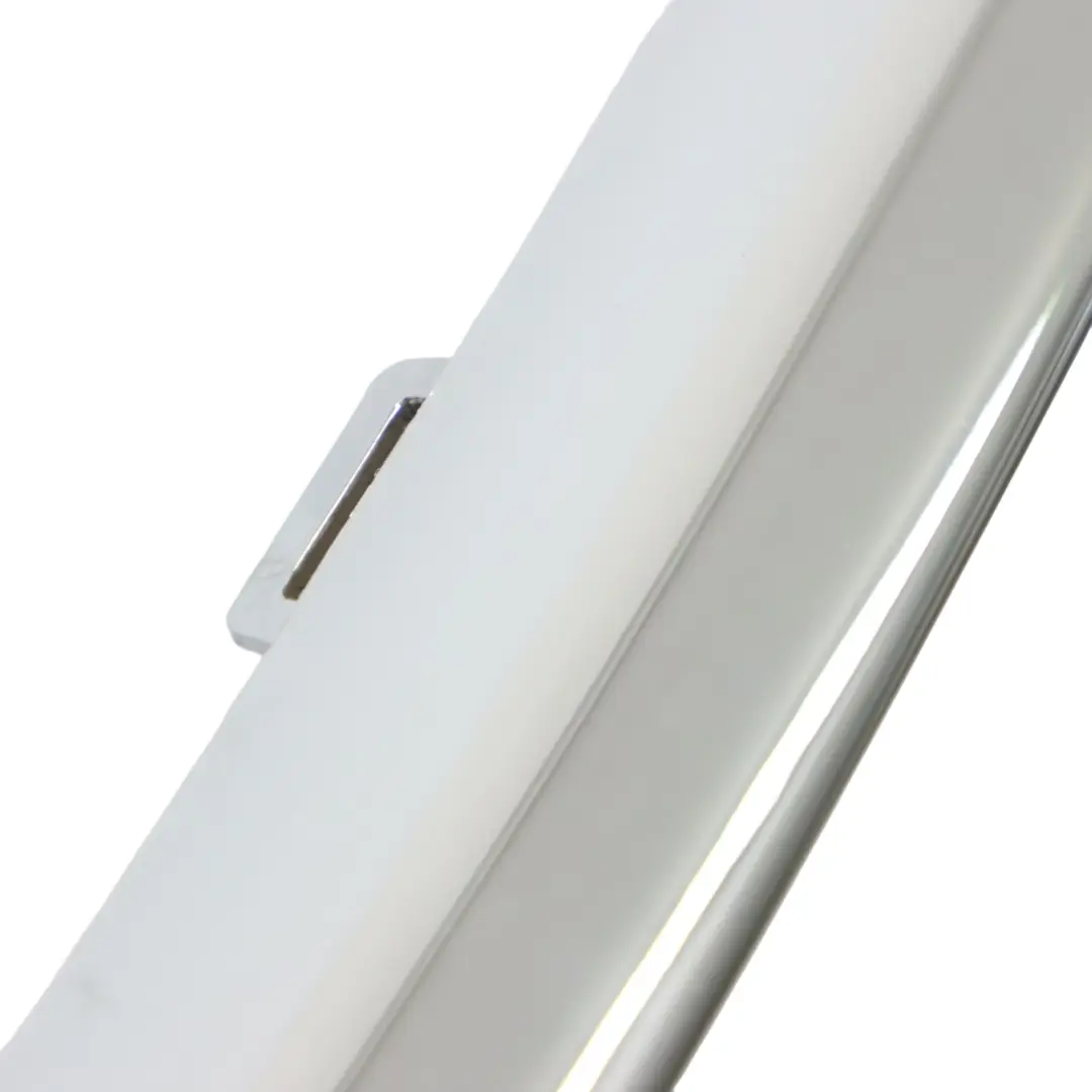 Parachoques Delantero Inferior Moldura Spoiler para Mercedes C238 AMG con número de pieza A2138857000 Mercedes C238 AMG Parachoques Delantero Inferior Moldura Spoiler - SKU A2138857000 - Número de pieza A2138857000