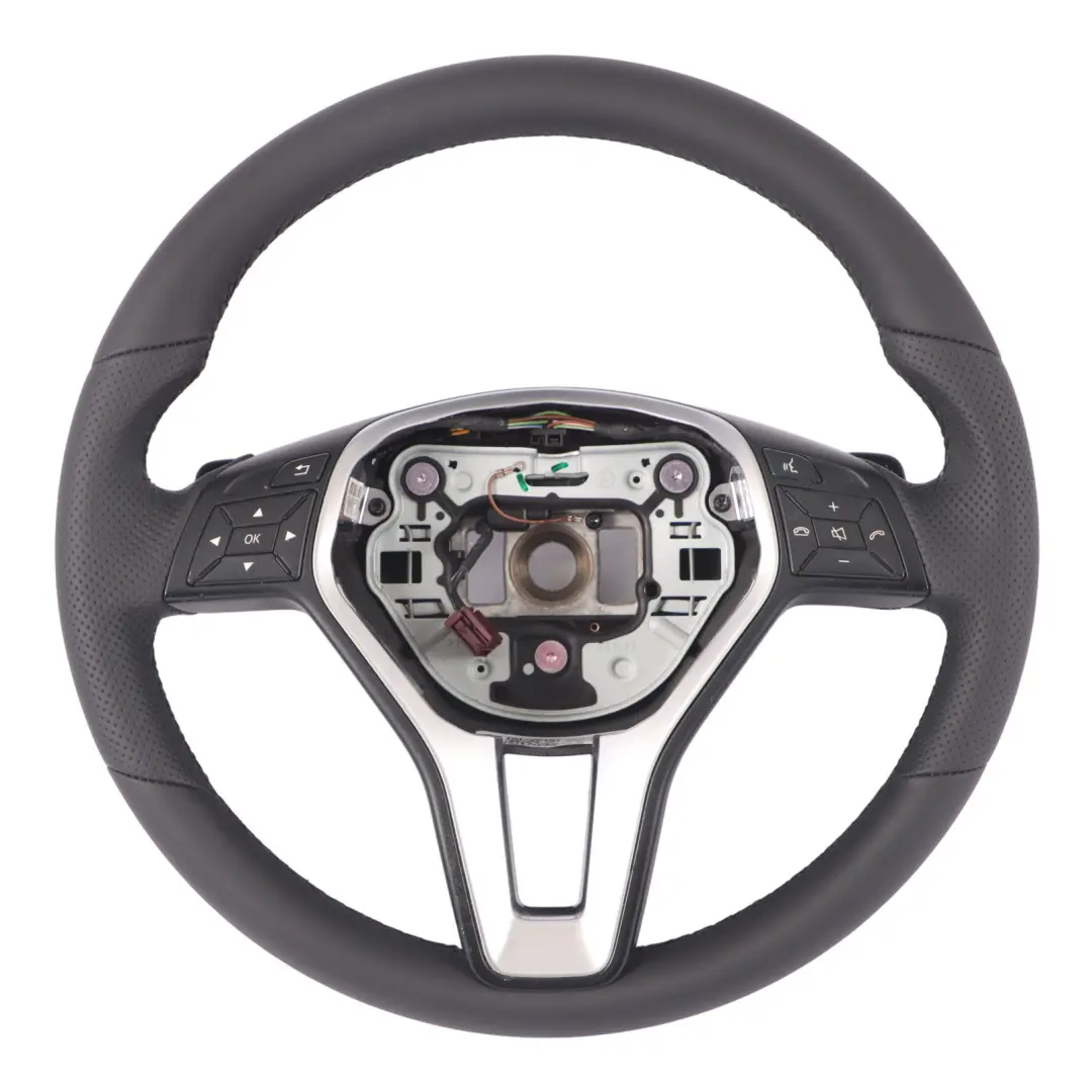  Volant Mercedes W204 W212 NEUF Cuir Noir Filets Noirs Palette Changement Vitesse - SKU A2184600618-1 - Numéro de pièce A2184600618