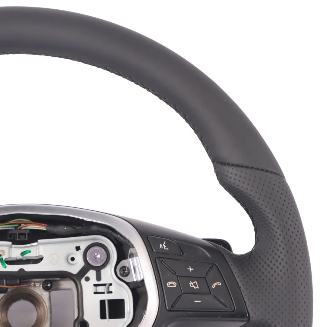  Volant Mercedes W204 W212 NEUF Cuir Noir Filets Noirs Palette Changement Vitesse - SKU A2184600618-1 - Numéro de pièce A2184600618
