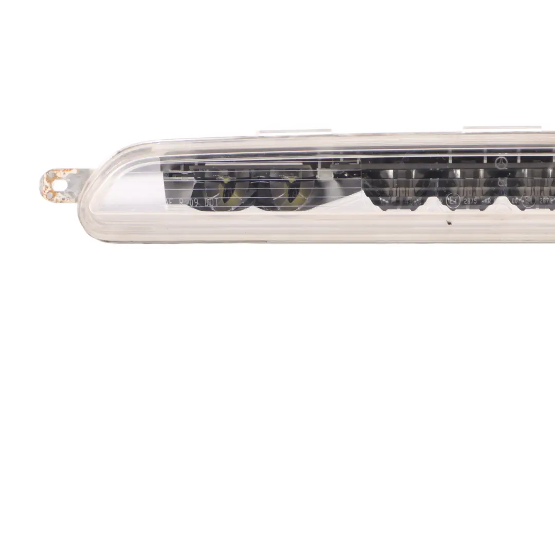 Tylny Zderzak Lampa Przeciwmgielna do Mercedes CLS C218 SL R231 o numerze A2189062100 Mercedes CLS C218 SL R231 Tylny Zderzak Lampa Przeciwmgielna - SKU A2189062100 - Numer Części A2189062100