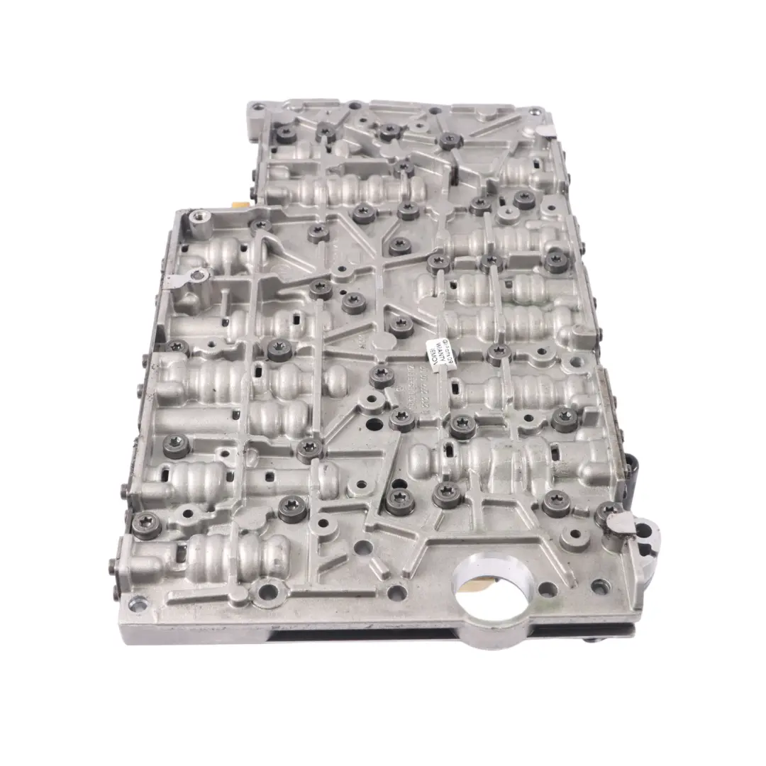 Mécatronique Boîte de vitesses automatique pour Mercedes W204 à propos du numéro de pièce A2202701206 Mercedes W204 Mécatronique Boîte de vitesses automatique - SKU A2202701206 - Numéro de pièce A2202701206