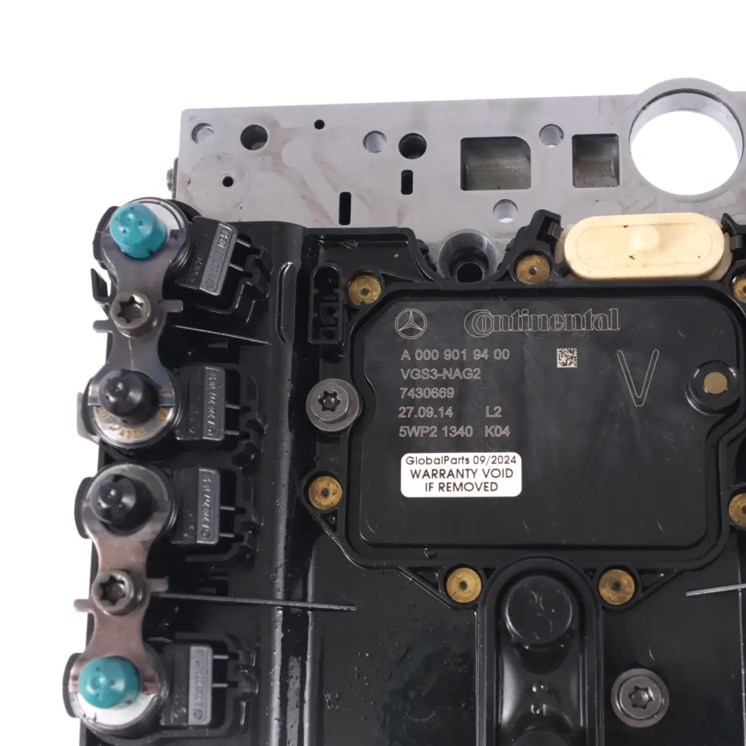 Mechatronics Unità di controllo del cambio automatico per Mercedes W204 con numero di parte A2202701206 Mercedes W204 Mechatronics Unità di controllo del cambio automatico - SKU A2202701206 - Numero di parte A2202701206