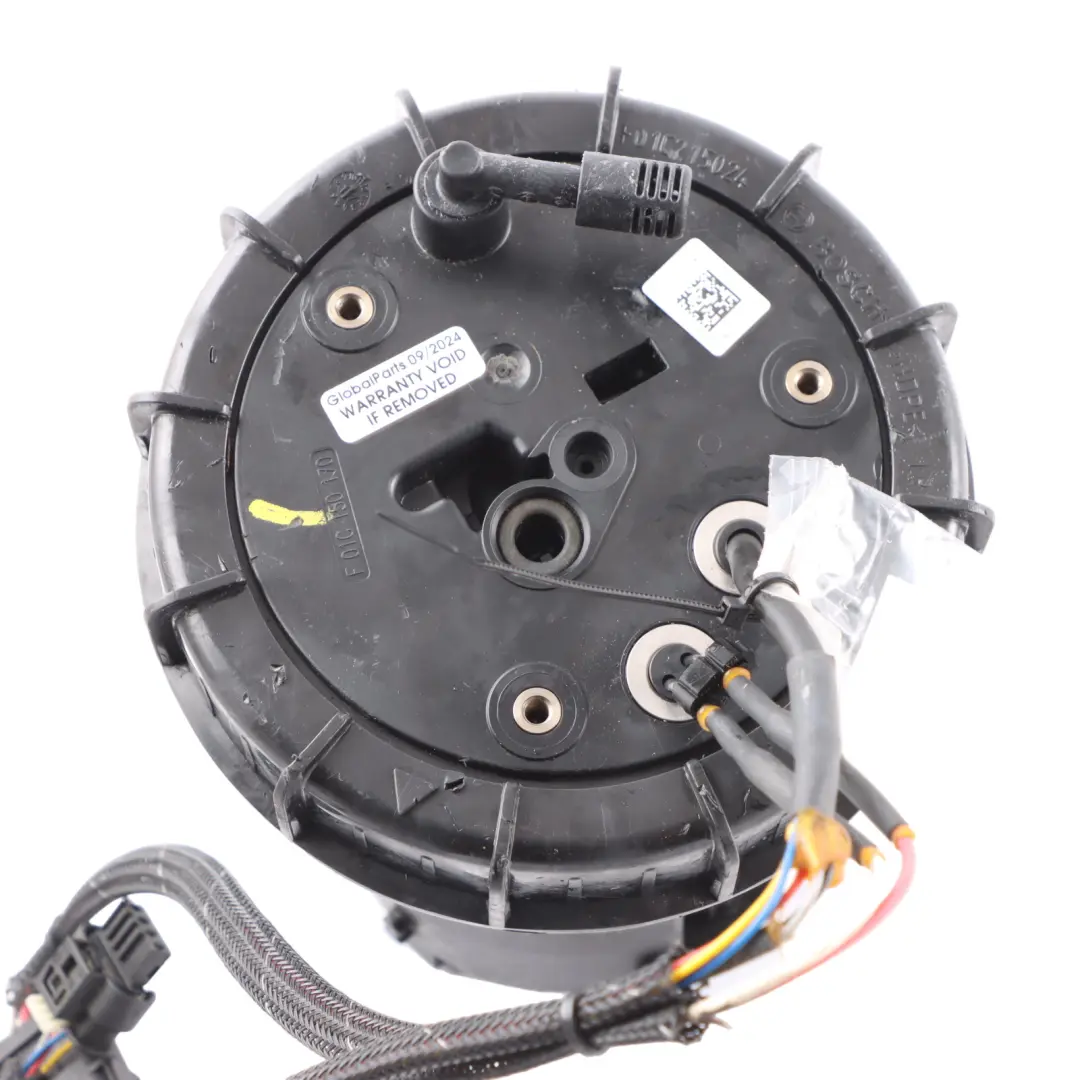 Mercedes W221 AdBlue Pump SCR System AdBlue Tank Fuel Transfer - SKU A2214710475 - Part number A2214710475