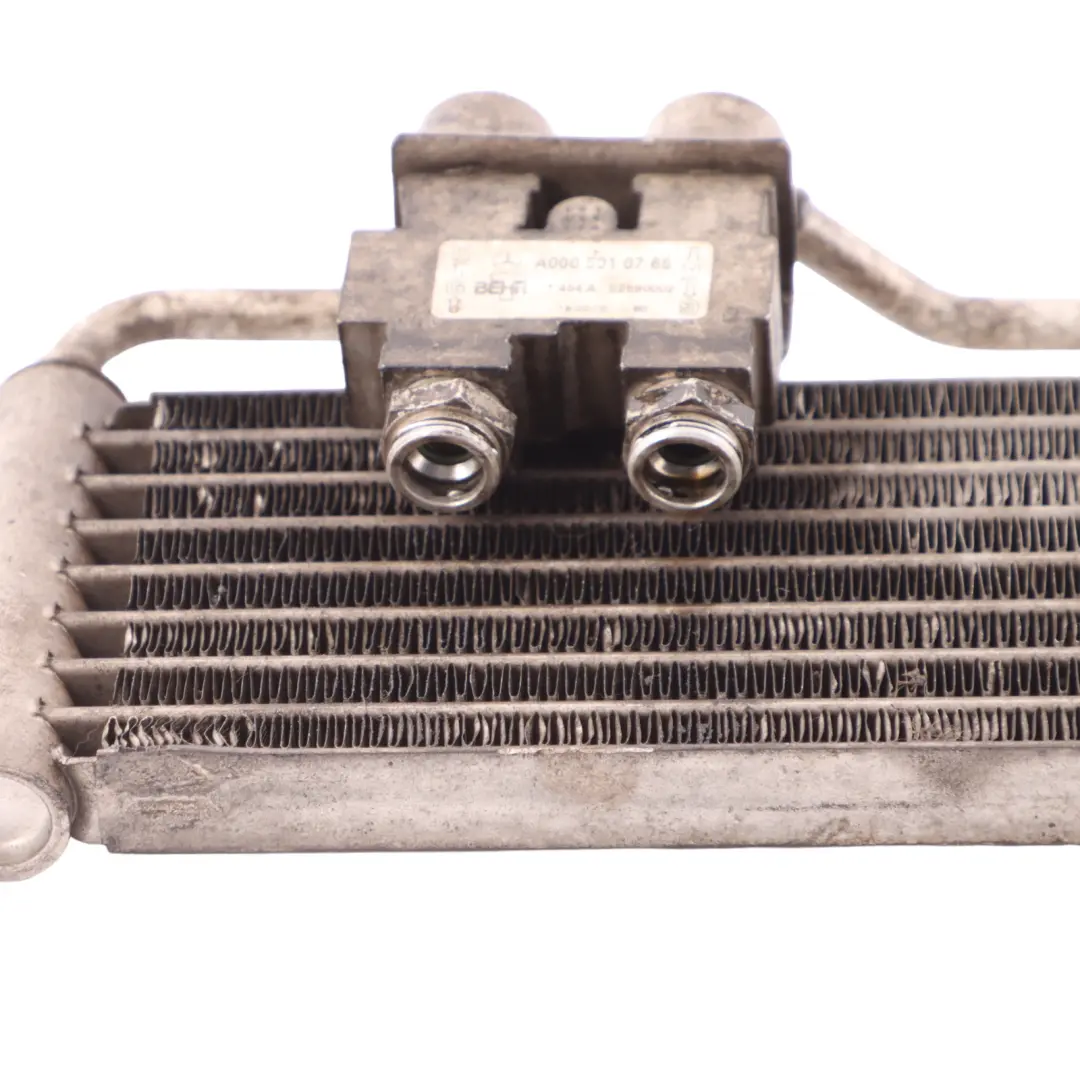 Gearbox Oil Cooler Radiator A0005010765 to Mercedes S-Class W221 Automatic with Part number A2215004000 Mercedes S-Class W221 Automatic Gearbox Oil Cooler Radiator A0005010765 - SKU A2215004000 - Part number A2215004000