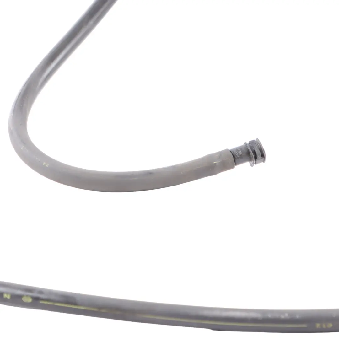 Headlamp Headlight Washer Pipe Hose Line Nozzle to Mercedes C216 W221 with Part number A2218600392 Mercedes C216 W221 Headlamp Headlight Washer Pipe Hose Line Nozzle - SKU A2218600392 - Part number A2218600392