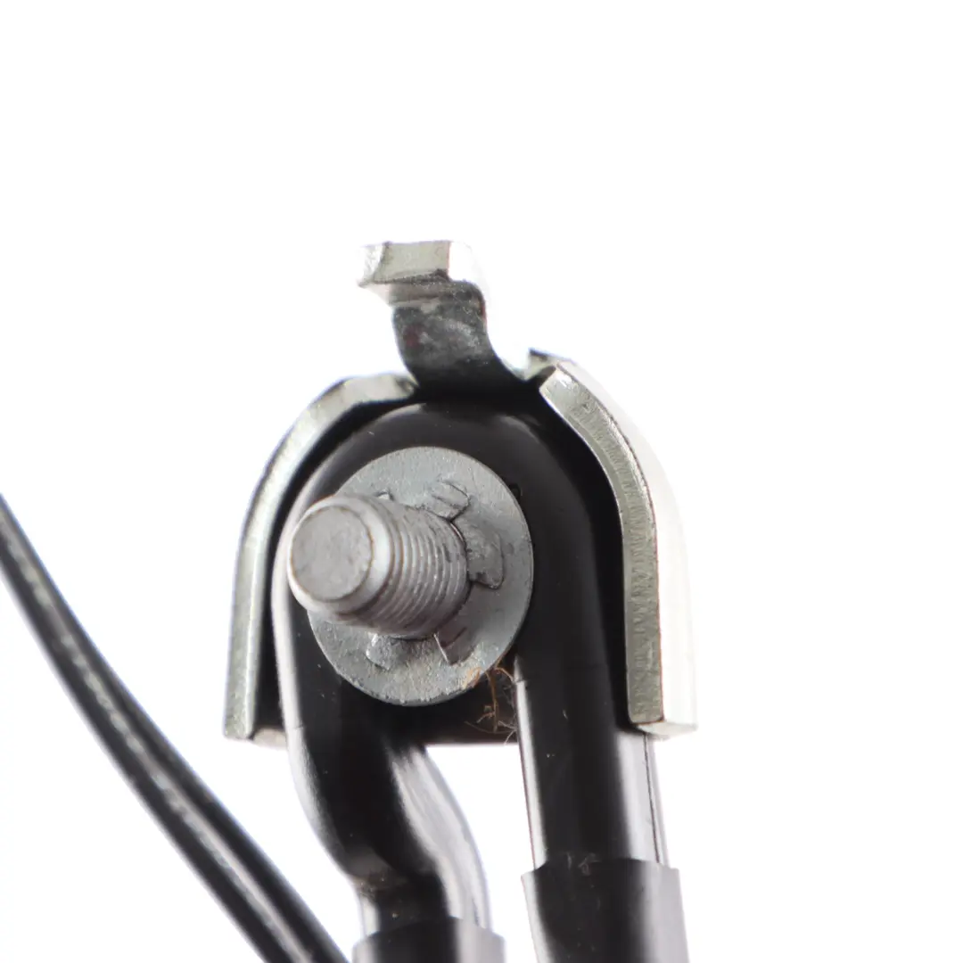 Belt Buckle Rear Middle Centre Right O/S Black to Mercedes W221 Seat with Part number A2218602469 Mercedes W221 Seat Belt Buckle Rear Middle Centre Right O/S Black - SKU A2218602469 - Part number A2218602469