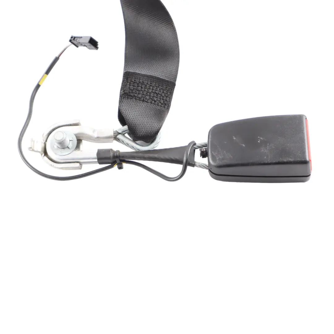 Belt Rear Centre Middle Seatbelt Buckle Black to Mercedes W221 Seat with Part number A2218604385 Mercedes W221 Seat Belt Rear Centre Middle Seatbelt Buckle Black - SKU A2218604385 - Part number A2218604385