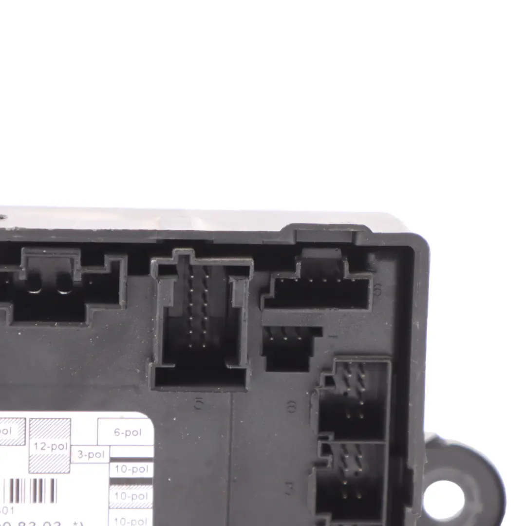 Unità Modulo Di Controllo Porta Anteriore Sinistra per Mercedes W221 con numero di parte A2219008303 Mercedes W221 Unità Modulo Di Controllo Porta Anteriore Sinistra - SKU A2219008303 - Numero di parte A2219008303