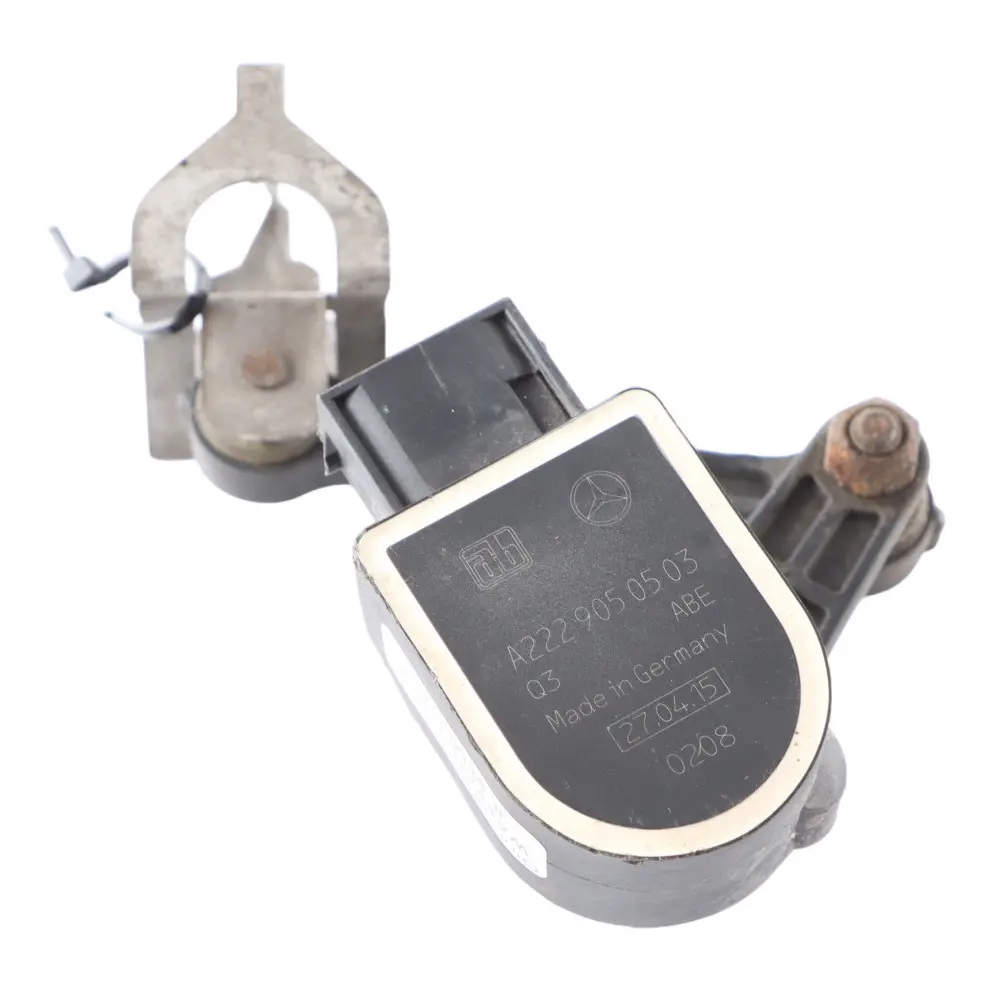Sensor Nivel Faros Módulo Nivelación Unidad Control para Mercedes W205 con número de pieza A2229050503 Mercedes W205 Sensor Nivel Faros Módulo Nivelación Unidad Control - SKU A2229050503-1 - Número de pieza A2229050503