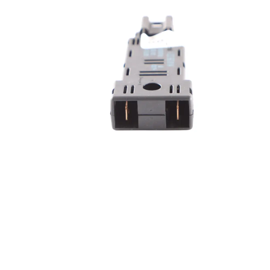  Noise Suppresion Filter Mercedes CLA C117 C217 W222 Antenna Module - SKU A2229820004 - Part number A2229820004
