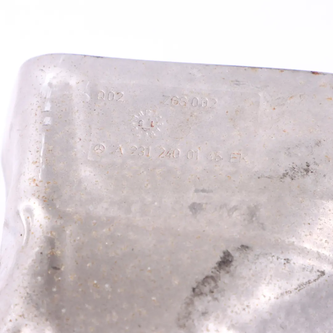 Płyta Ekranująca Osłona Termiczna Prawa do Mercedes R231 M157 o numerze A2312400145 Mercedes R231 M157 Płyta Ekranująca Osłona Termiczna Prawa - SKU A2312400145 - Numer Części A2312400145