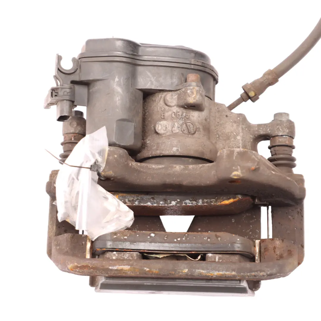 Brake Caliper Rear Left N/S AMG Braking Unit to Mercedes W205 X253 with Part number A2314230181 Mercedes W205 X253 Brake Caliper Rear Left N/S AMG Braking Unit - SKU A2314230181 - Part number A2314230181