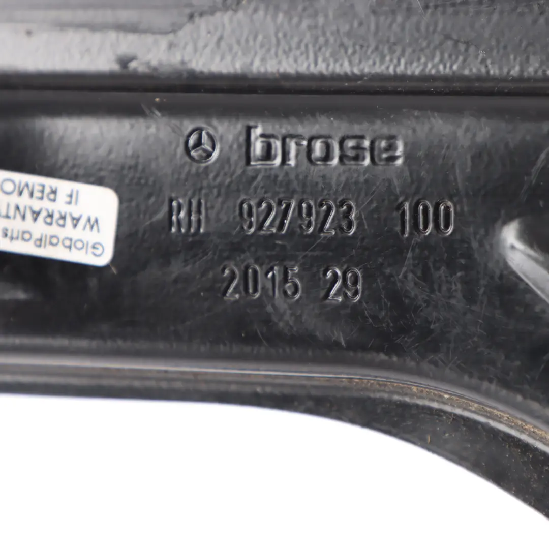 Meccanismo Regolatore Alzacristallo Anteriore Destro per Mercedes R231 con numero di parte A2317200446 Mercedes R231 Meccanismo Regolatore Alzacristallo Anteriore Destro - SKU A2317200446 - Numero di parte A2317200446