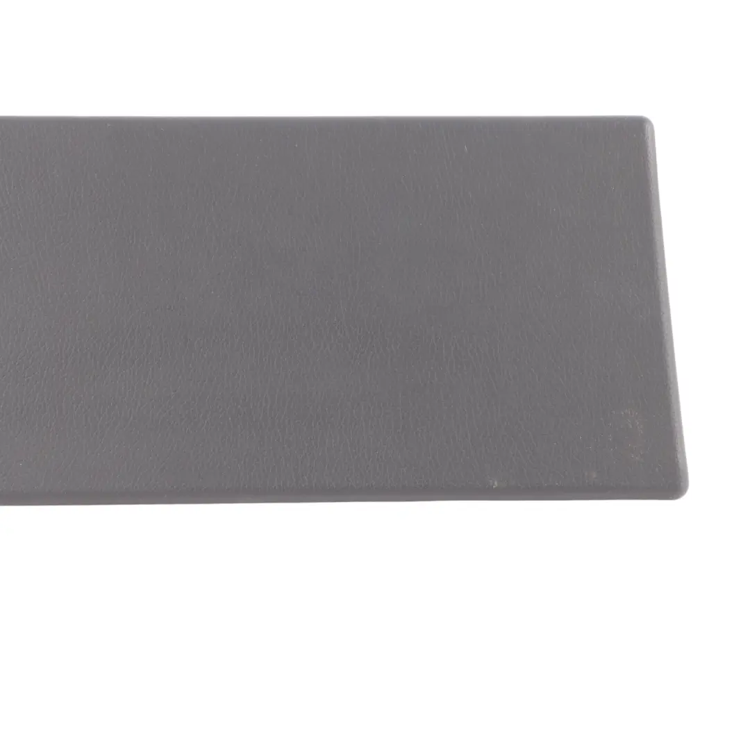 Mercedes R231 Maletero Tapa Compartimento Bandeja Izquierda Negro - SKU A2318100115 - Número de pieza A2318100115