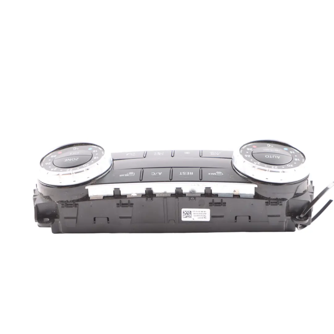 Panneau Commande Climatisation Chauffage pour Mercedes SL R231 à propos du numéro de pièce A2319005703 Mercedes SL R231 Panneau Commande Climatisation Chauffage - SKU A2319005703 - Numéro de pièce A2319005703