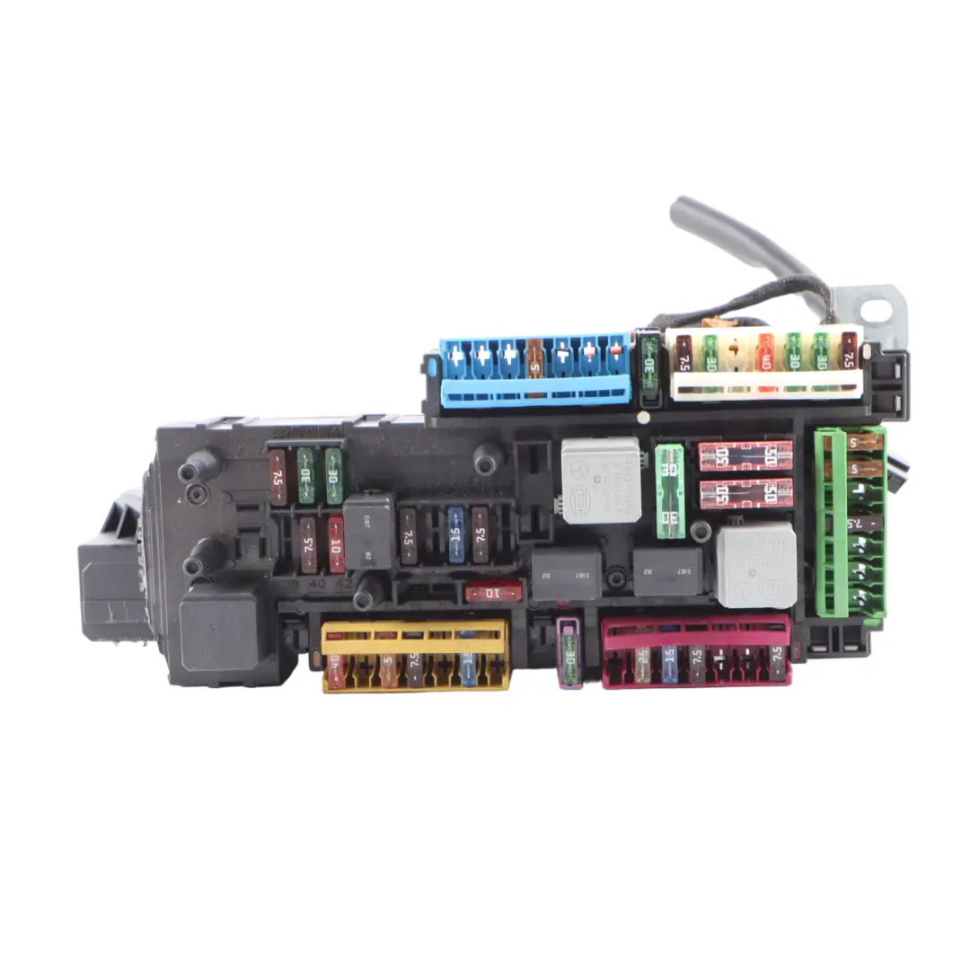 SAM Module Control Unit Fuse Relay Box Rear to Mercedes SL R231 with Part number A2319007306 Mercedes SL R231 SAM Module Control Unit Fuse Relay Box Rear - SKU A2319007306 - Part number A2319007306