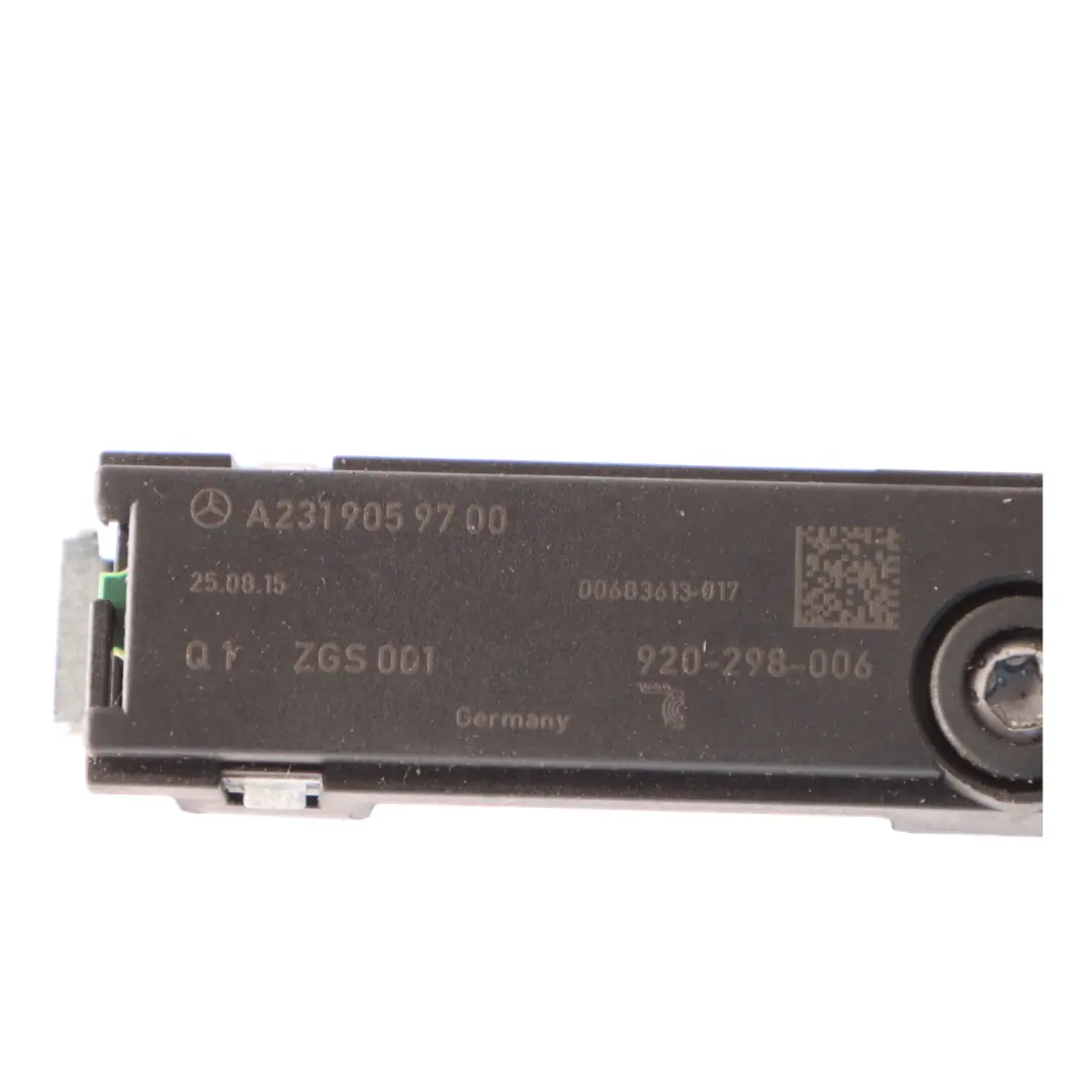 Aerial Antenna Amplifier Module Unit to Mercedes SL R231 with Part number A2319059700 Mercedes SL R231 Aerial Antenna Amplifier Module Unit - SKU A2319059700 - Part number A2319059700