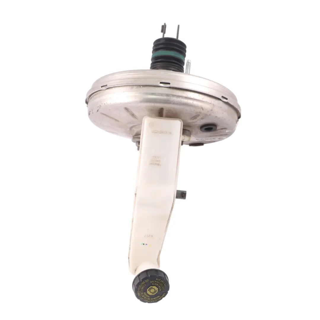  Brake Servo Mercedes W176 W246 Booster Expansion Tank Cover Cap A2464300330 - SKU A2464300930 - Part number A2464300930